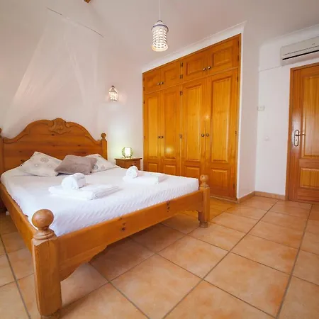 Villa 80d - Pilla Ni Vale Da Cama Odiáxere